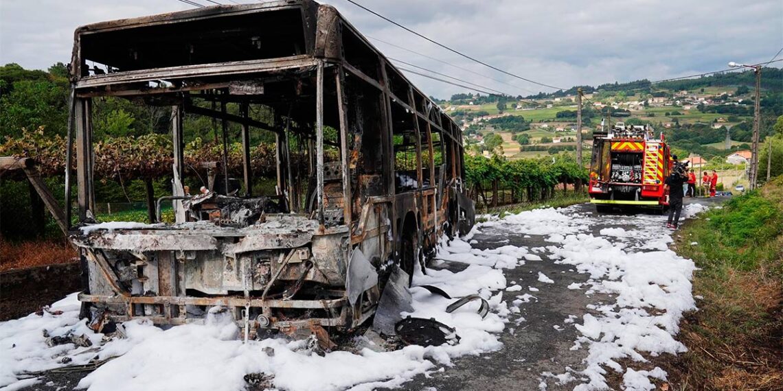 Ordenan seguir la causa contra dos mandos por la muerte del bombero de Vigo en prácticas en 2022