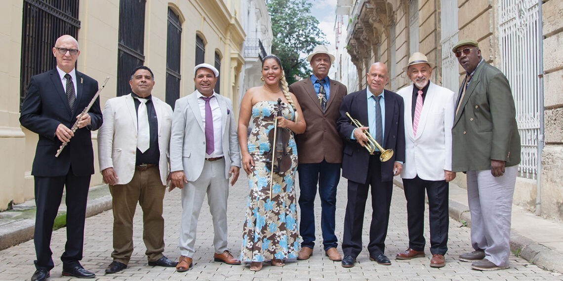 El impresionante show que convierte Vigo en La Habana para vibrar con Estrellas de Buena Vista y Más
