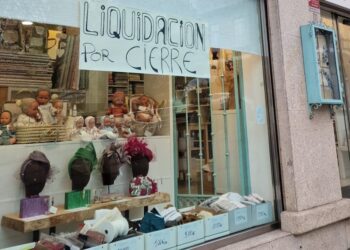 Adiós a una mítica tienda de Vigo con más de 30 años, desde moda a "bebés reborn"