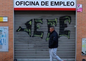 El desempleo cierra 2025 en Galicia con una caída del 5,7% al contabilizar 6.807 parados menos