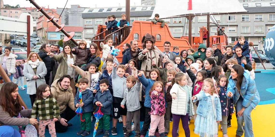 Las Rías Baixas estrenan uno de sus parques infantiles más "top", con Cristóbal Colón como protagonista