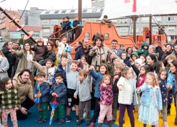 Las Rías Baixas estrenan uno de sus parques infantiles más "top", con Cristóbal Colón como protagonista