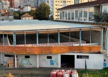 Vigo "avanza a toda velocidad" para abrir lo antes posible la piscina de Teis