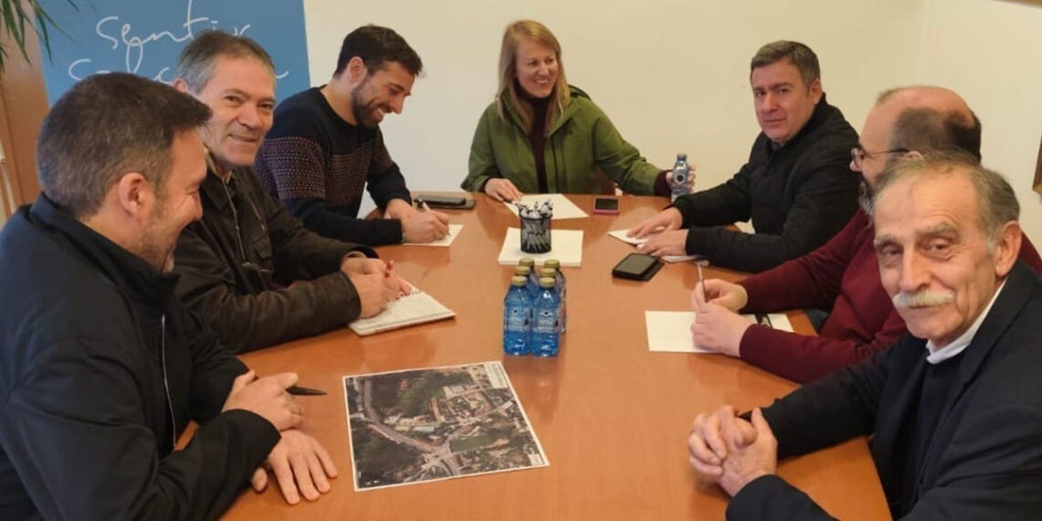 Movemento Salceda, PSdeG y BNG muestran sintonía y avanzan en la futura circunvalación urbana