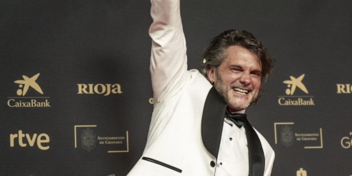 El ganador de un Goya visita Redondela con un tronchante show