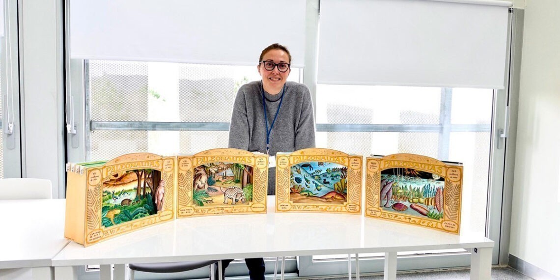 "Teatriños" de papel hechos en Vigo para explicar la historia evolutiva de la vida