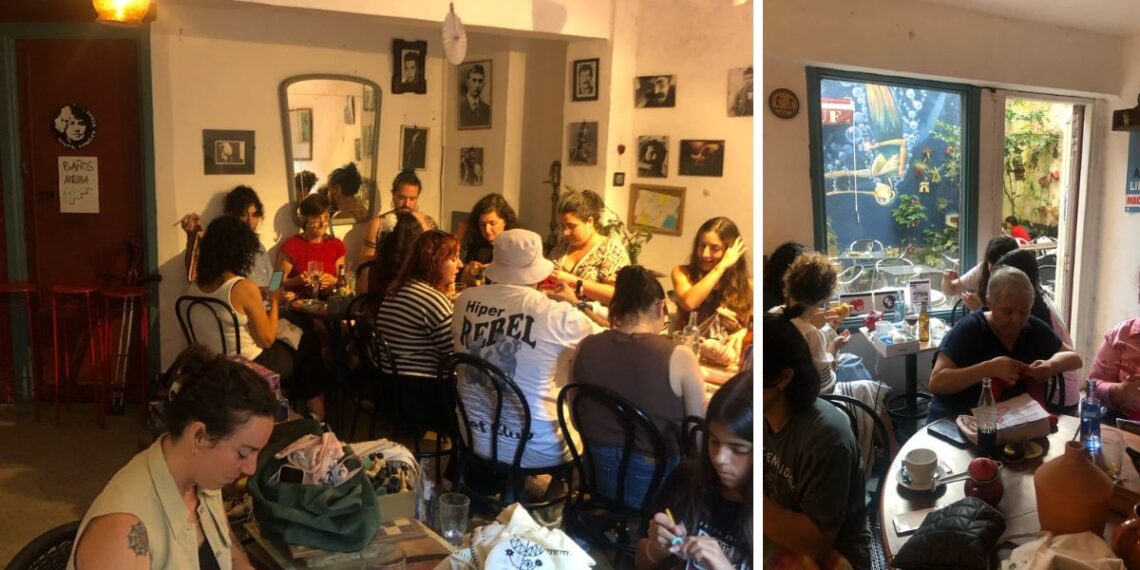 "Tardes de Hilo", la comunidad que crece en Vigo con encuentros sociales para tejer