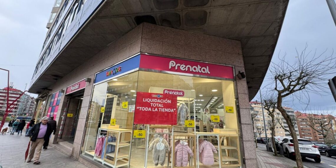 Toys R Us acelera su cierre en Vigo con todos los productos a mitad de precio