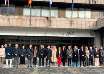 Galicia se suma al pesar por las víctimas del accidente de tren de Adamuz con Angrois en el recuerdo