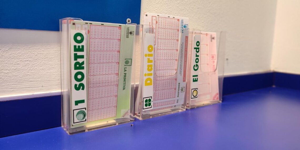 Un boleto de la Bonoloto vendido en un bar de la provincia de Pontevedra deja 157.000 euros