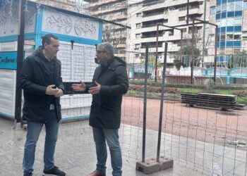 Acusan a la empresa del Cíes Market de incumplir el contrato y seguir "invadiendo" la Alameda de Vigo