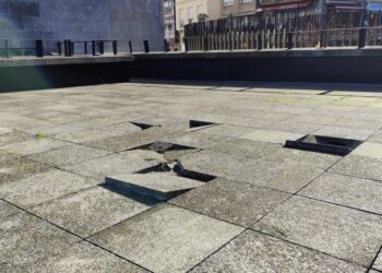 Vigo lanza un "plan urgente" para arreglar socavones en 450 calles en un mes y medio