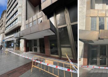 Susto en el centro de Vigo por el desprendimiento de restos de un edificio