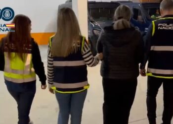 La Policía Nacional de Vigo detiene a una mujer por llevarse joyas de las casas en las que trabajaba