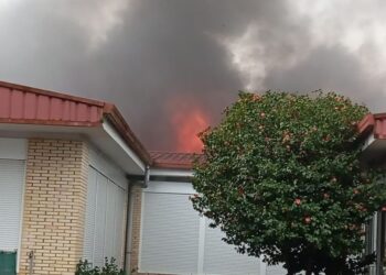 Suspenden las clases en un colegio de Cerdedo-Cotobade tras un incendio en el comedor