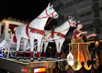 Nigrán disfrutará de un masivo desfile de Entroido con más 1.300 participantes y fuegos de luces