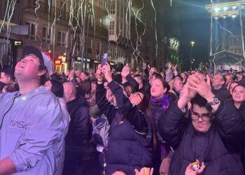 ¿Estuviste en el show de la París de Noia en Vigo? Búscate en esta galería de fotos
