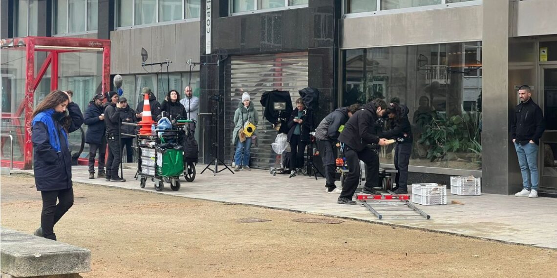 El centro de Vigo se convierte por sorpresa en plató de rodaje del próximo fenómeno del 'prime time'