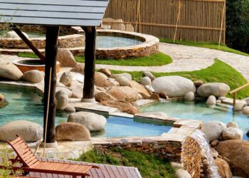 Galicia pierde temporalmente unas de sus termas más icónicas por el temporal