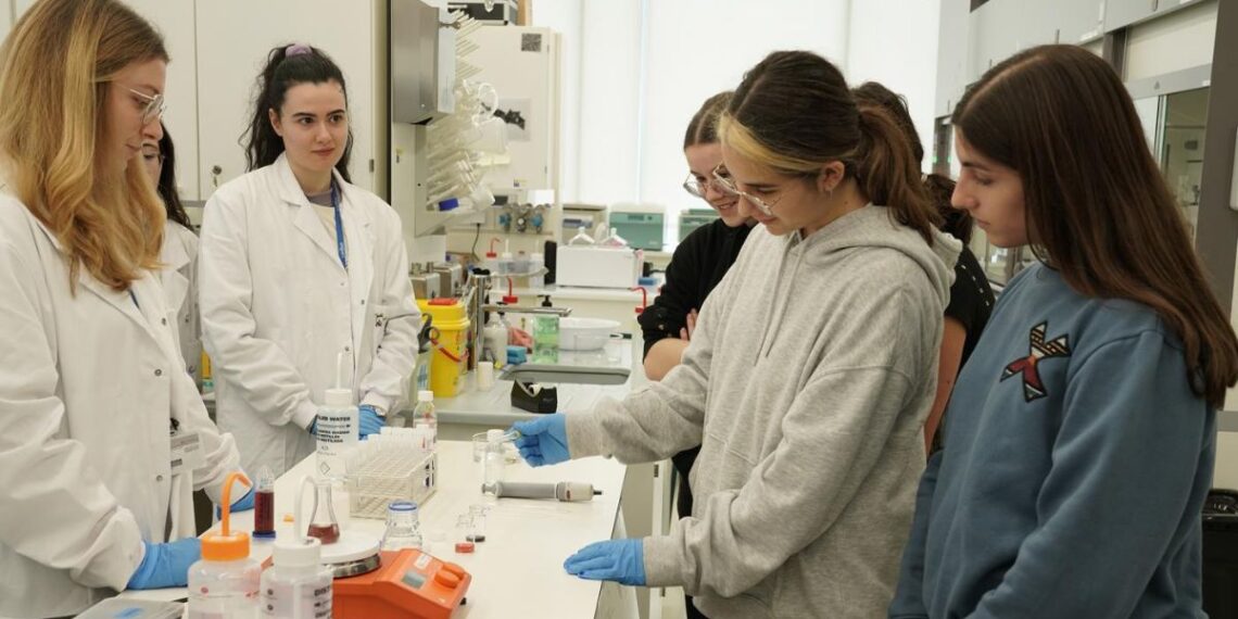 La UVigo programa un mes de actividades para visibilizar el papel de la mujer en la ciencia