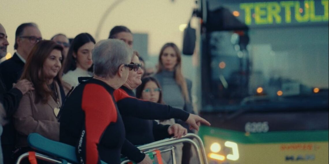 Un particular plató de rodaje móvil en Vigo llega al prime time y a un importante videoclip