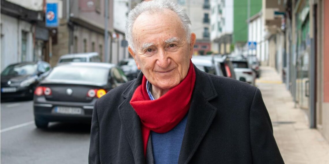 Luto en la cultura gallega tras la muerte del escritor y académico vigués Xesús Alonso Montero