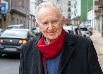 Luto en la cultura gallega tras la muerte del escritor y académico vigués Xesús Alonso Montero