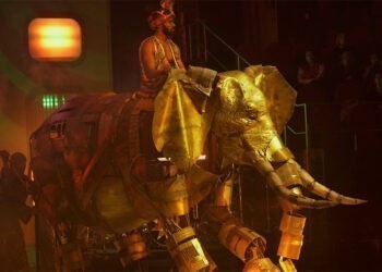 La "gran novedad" de la Festa da Arribada, así es el elefante gigante que "paseará" por Baiona