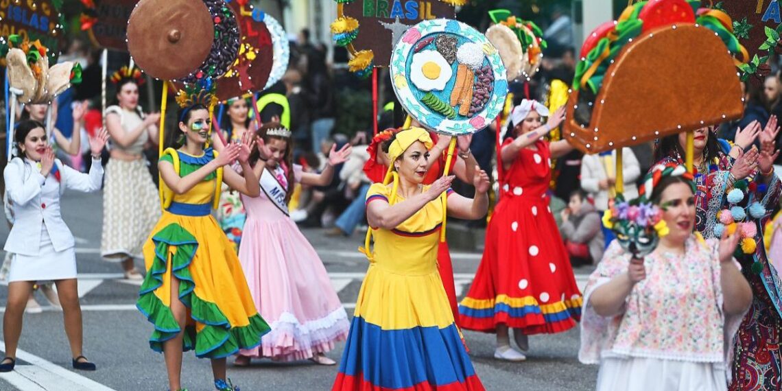 Vigo desvela los ganadores de su desfile de comparsas para culminar un Entroido especial