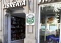Adiós a un templo de la lectura, una mítica librería de Tui pone punto y final a una aventura de 40 años