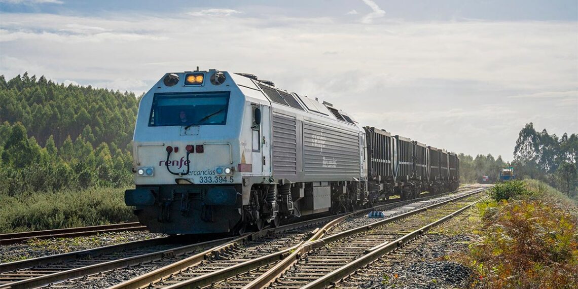 Sogama critica que "desembolsa" cada año sobre 7 millones por un transporte ferroviario "ineficaz"