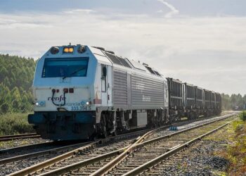 Sogama critica que "desembolsa" cada año sobre 7 millones por un transporte ferroviario "ineficaz"