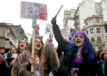 Galería de fotos de la manifestación central del 8M en Vigo: "Algo va mal si odias el feminismo"
