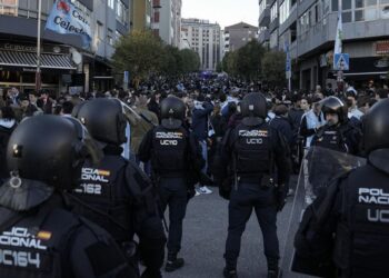La Policía Nacional detiene a un ultra del Celta por la pelea con aficionados del Lyon en Vigo