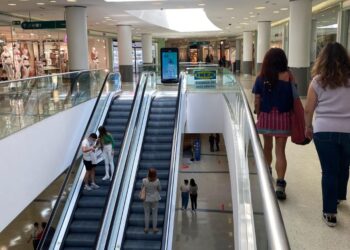 El Gran Vía de Vigo celebra su última apertura con promociones y degustaciones gratis