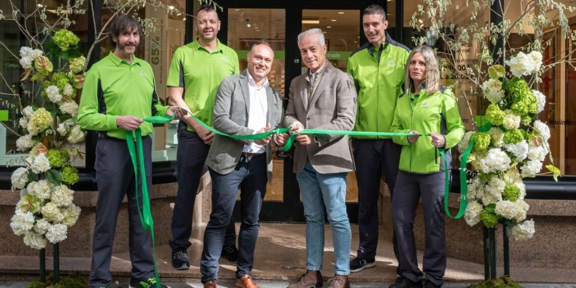 Una famosa cadena internacional expande en Galicia su nuevo concepto de tienda