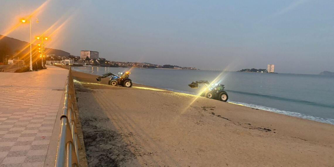 Vigo pisa el acelerador para tener sus playas listas en Semana Santa