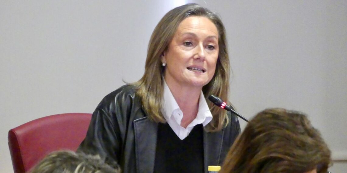Luisa Sánchez insta a Caballero a abrir un "diálogo real" con los vecinos de Teis por los proyectos del barrio