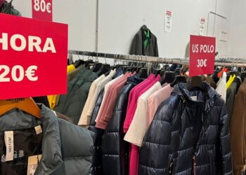 Arranca el gran outlet del centro de Vigo con descuentos de hasta el 80%