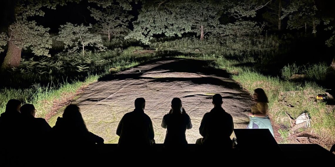 Escape room, rutas nocturnas y talleres "prehistóricos" en un asombroso parque arqueológico de Galicia