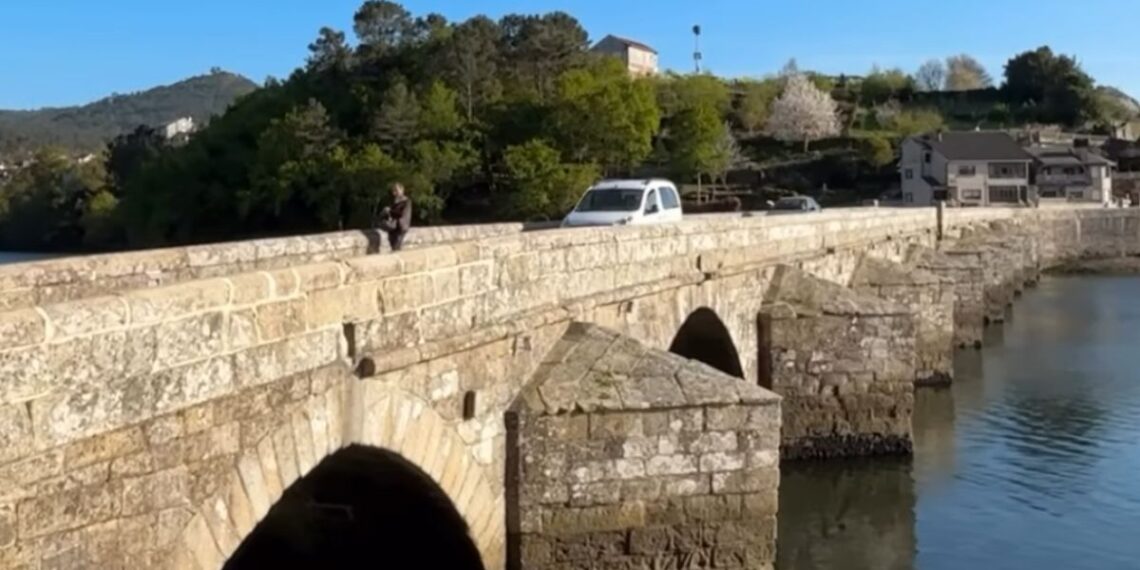 Galicia recupera el asombroso Ponte Sampaio, el puente medieval que une Pontevedra y Soutomaior