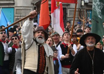 Galería | Las mejores imágenes de la representación de la Reconquista de Vigo 2026