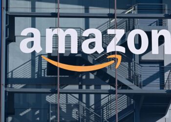 La plantilla de Amazon en O Porriño parará para protestar por la carga de trabajo
