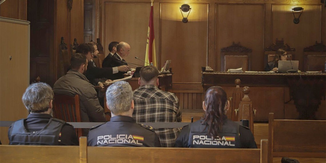 La familia de Soufian, el joven asesinado en Salceda, pide "pena máxima" para el acusado de matarlo