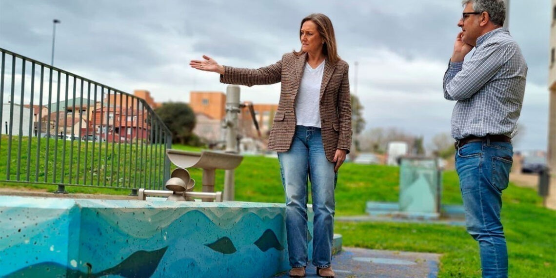 Luisa Sánchez reclama a Caballero que actúe para resolver el "abandono" de los parques de Vigo