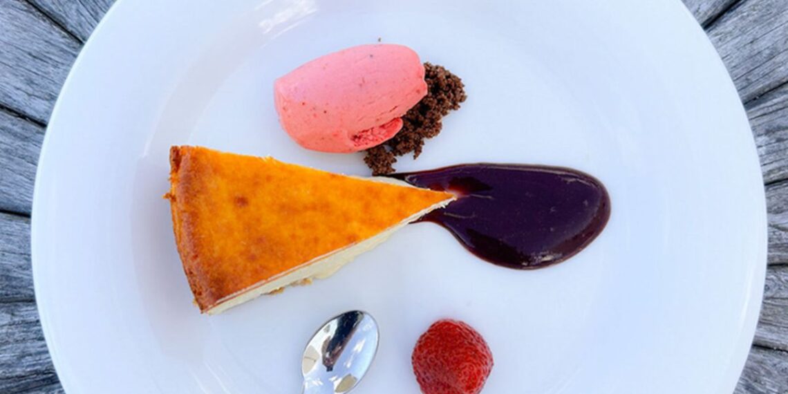 ¿Está la mejor tarta de queso en Galicia? Un restaurante gallego conquista a la Guía Michelin