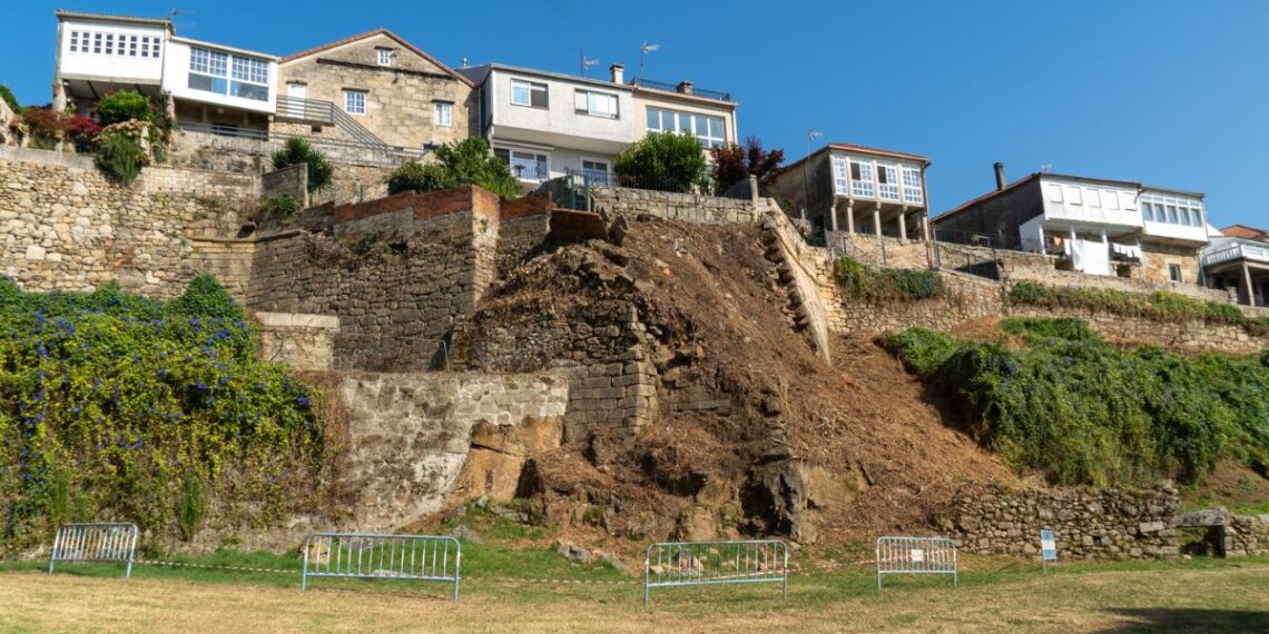 Paso definitivo para recuperar un histórico baluarte de la muralla de Tui