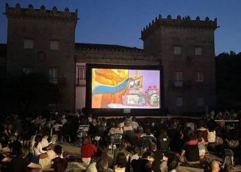 Vigo confirma que Castrelos se volverá a convertir en un cine gratis al aire libre este verano