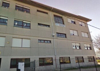 Reclaman a Educación que rectifique la limitación de plazas en colegios públicos de Vigo