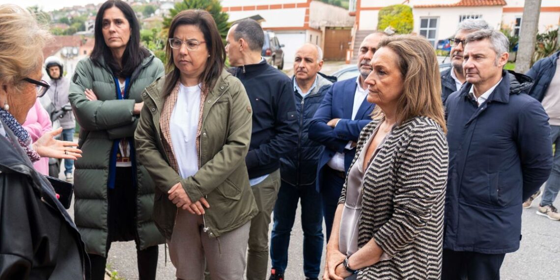 Luisa Sánchez denuncia que la 'narcocasa' de Vigo sigue operativa y visita la zona para demostrarlo